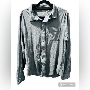 J. Crew NWT Solid Green Long Sleeve Button Down Men's Top Size Medium